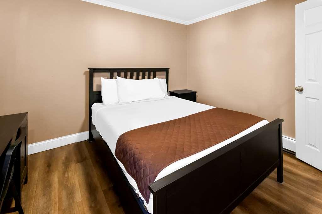 Americas Best Value Inn Avenel Woodbridge Quarto foto